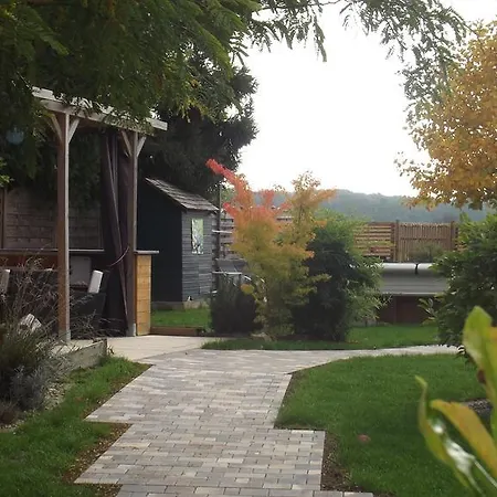 Chambres D'hotes La Canadienne Bed & Breakfast Sarreguemines