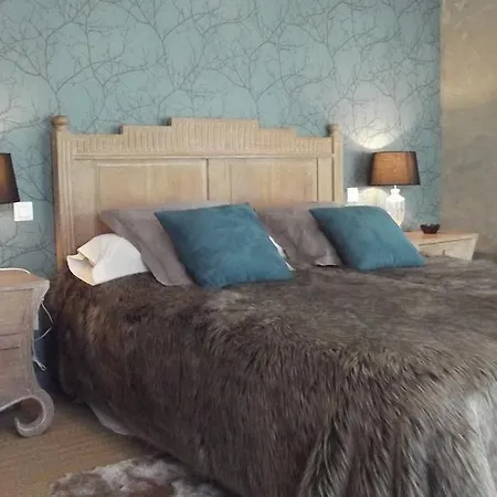 Chambres D'hotes La Canadienne 3*