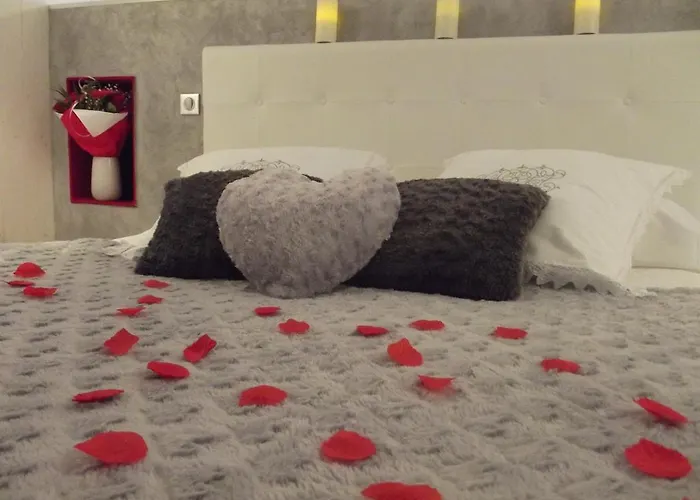 Chambres D'hotes La Canadienne Nocleg ze śniadaniem