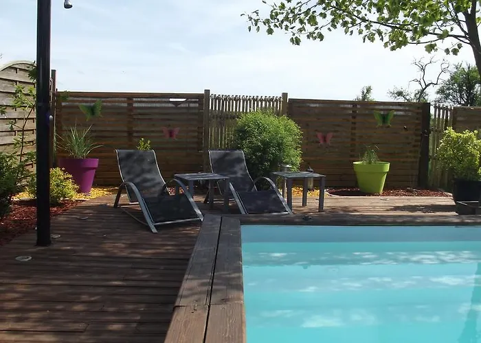 Chambres D'hotes La Canadienne 3*